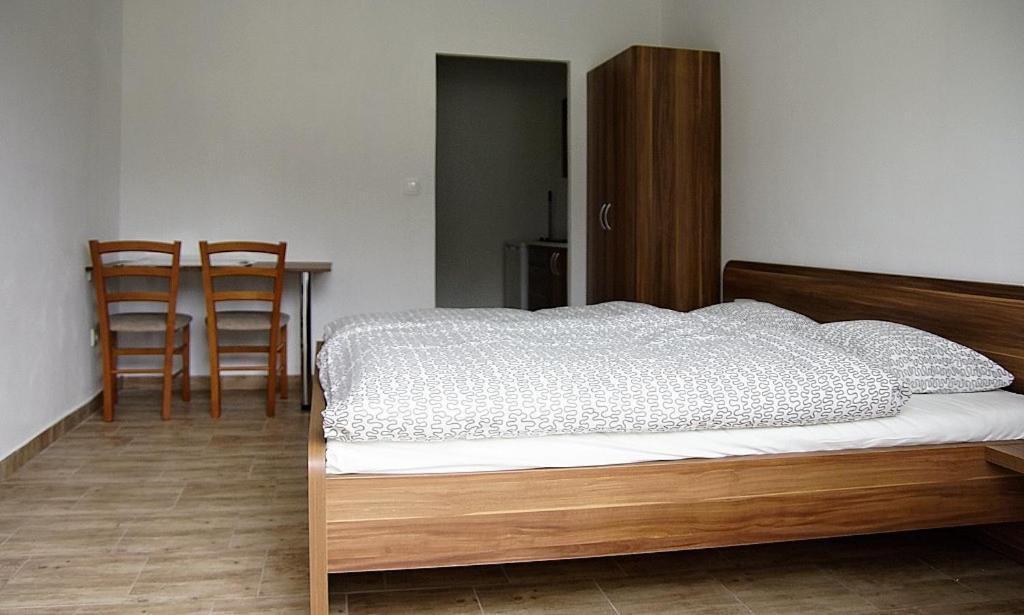 Apartmany Pod Landstejnem Stare Mesto  Стая снимка